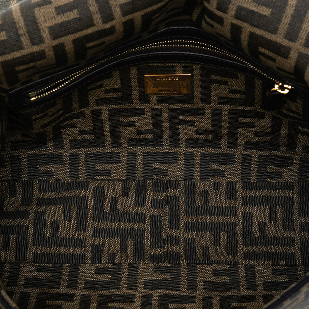 Fendi Large Zucca Toile Baguette Sac