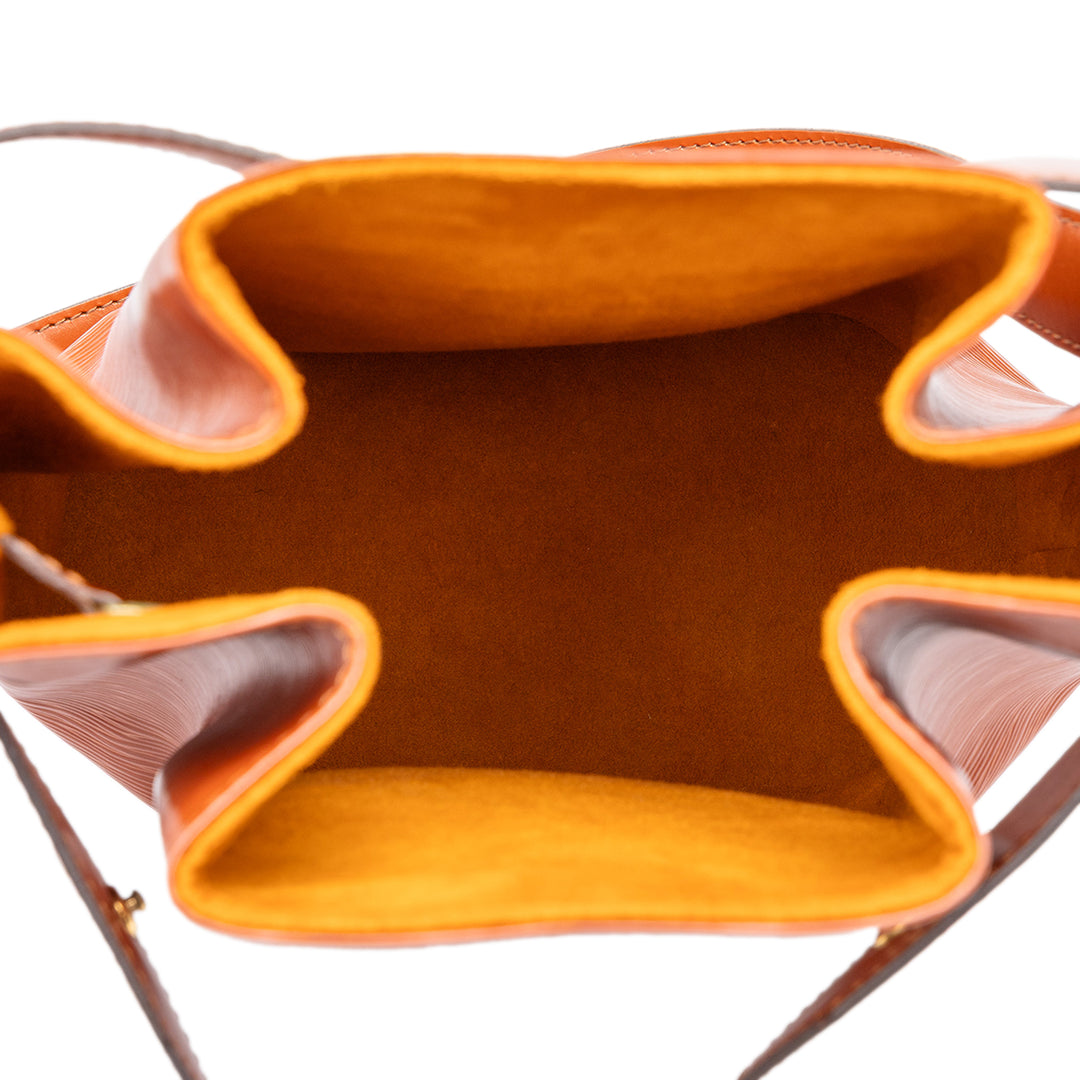 Louis Vuitton Sac seau D Epaule Épi PM Marron – vue 4 – GABY PARIS