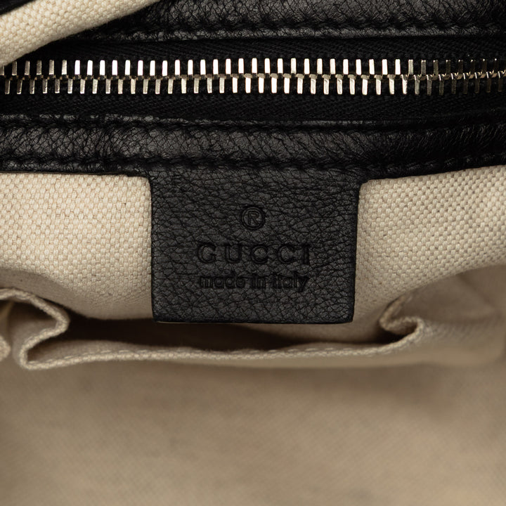 Gucci Half Moon Hobo Cuir de veau Noir – vue 5 – GABY PARIS