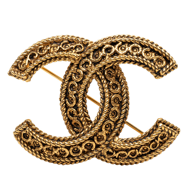 Chanel CC plaqué Filigree Broche Métal