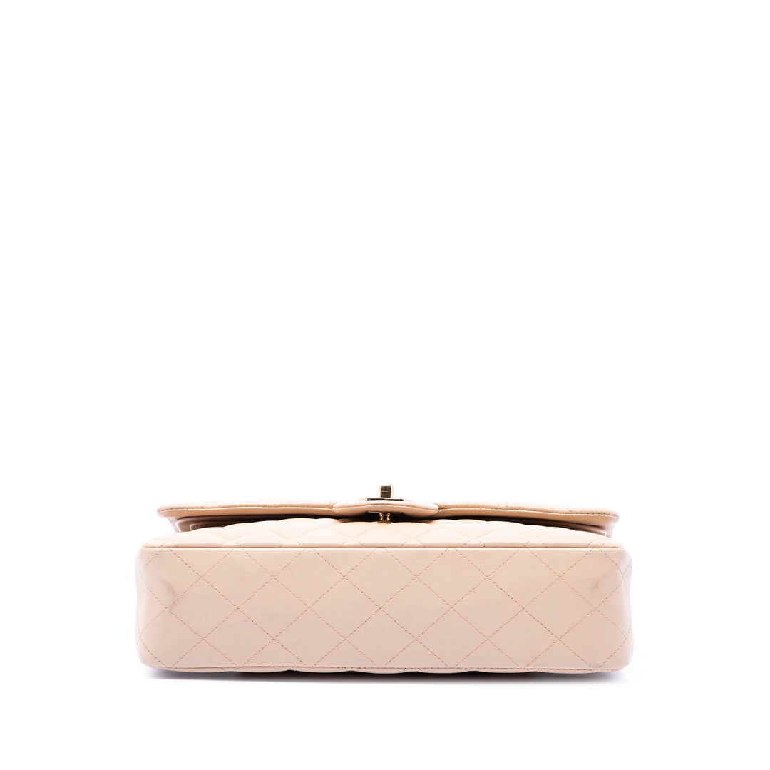 Chanel Medium Classic Cuir d’agneau Double rabat
