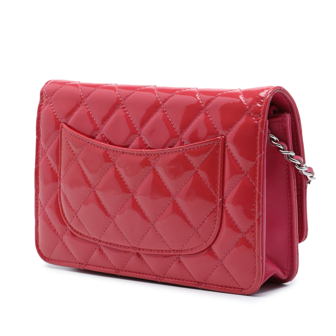 CC Matelassé Wallet on Chain Rouge