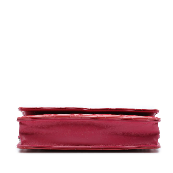 CC Matelassé Wallet on Chain Rouge