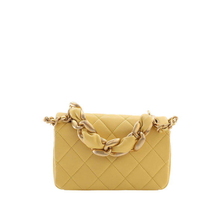 Chanel Sac à main Matelassé Chaîne is More à rabat Petit Cuir d'agneau Jaune – vue 15 – GABY PARIS