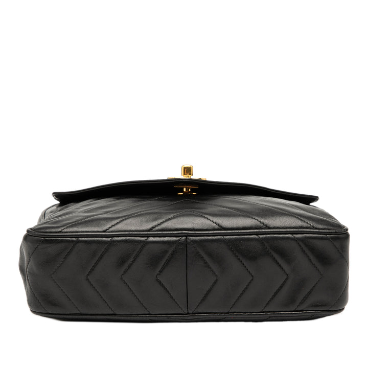 Chanel CC Chevron Cuir d’agneau Tassel Chain Sac caméra Noir – GABY PARIS Authentique