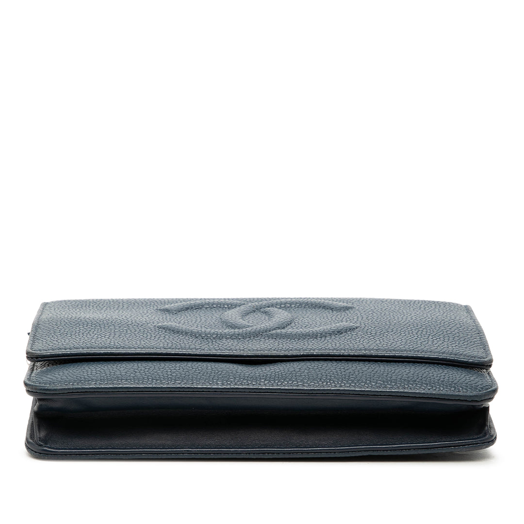 Chanel CC Caviar Wallet on Chain