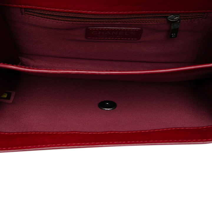 Chanel Matelassé Citizen Zippé à rabat Petit Cuir d'agneau Rouge – vue 4 – GABY PARIS