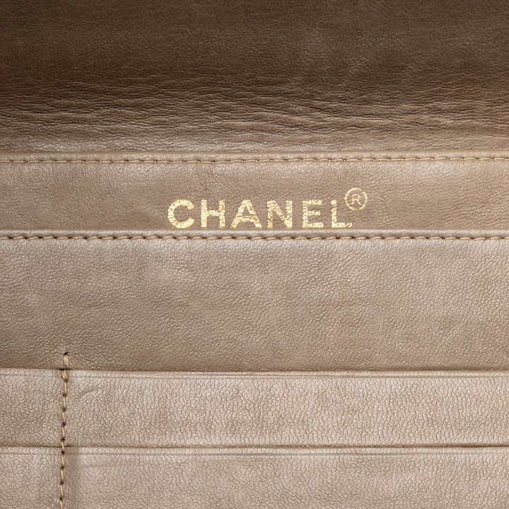 Chanel CC Chocolate Bar Jean à rabat
