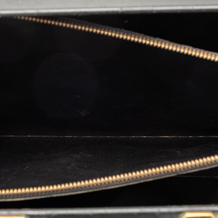 Louis Vuitton Epi Serviette Fermoir