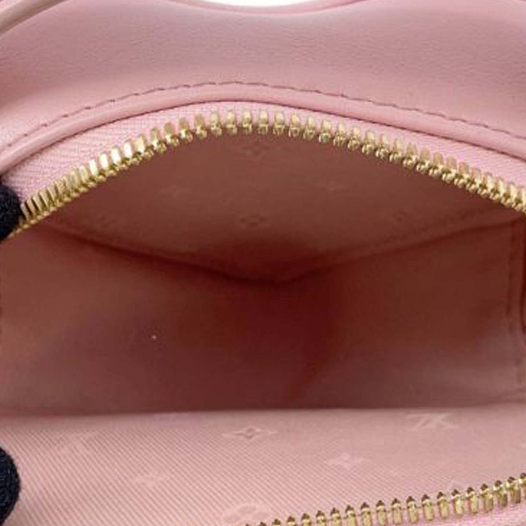 Louis Vuitton Monogram brodé Pop My Heart Pochette