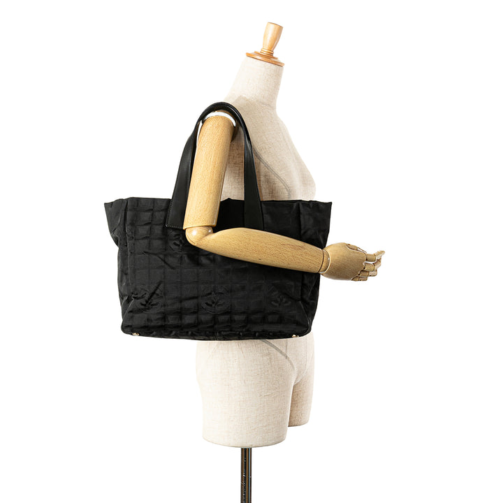 New Travel Line Nylon Tote Black - Gaby Paris