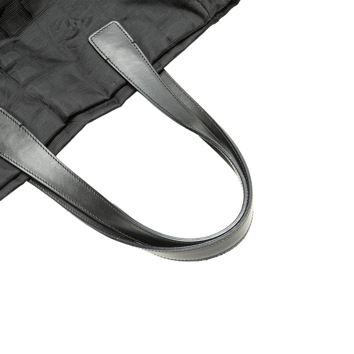 New Travel Line Nylon Tote Black - Gaby Paris