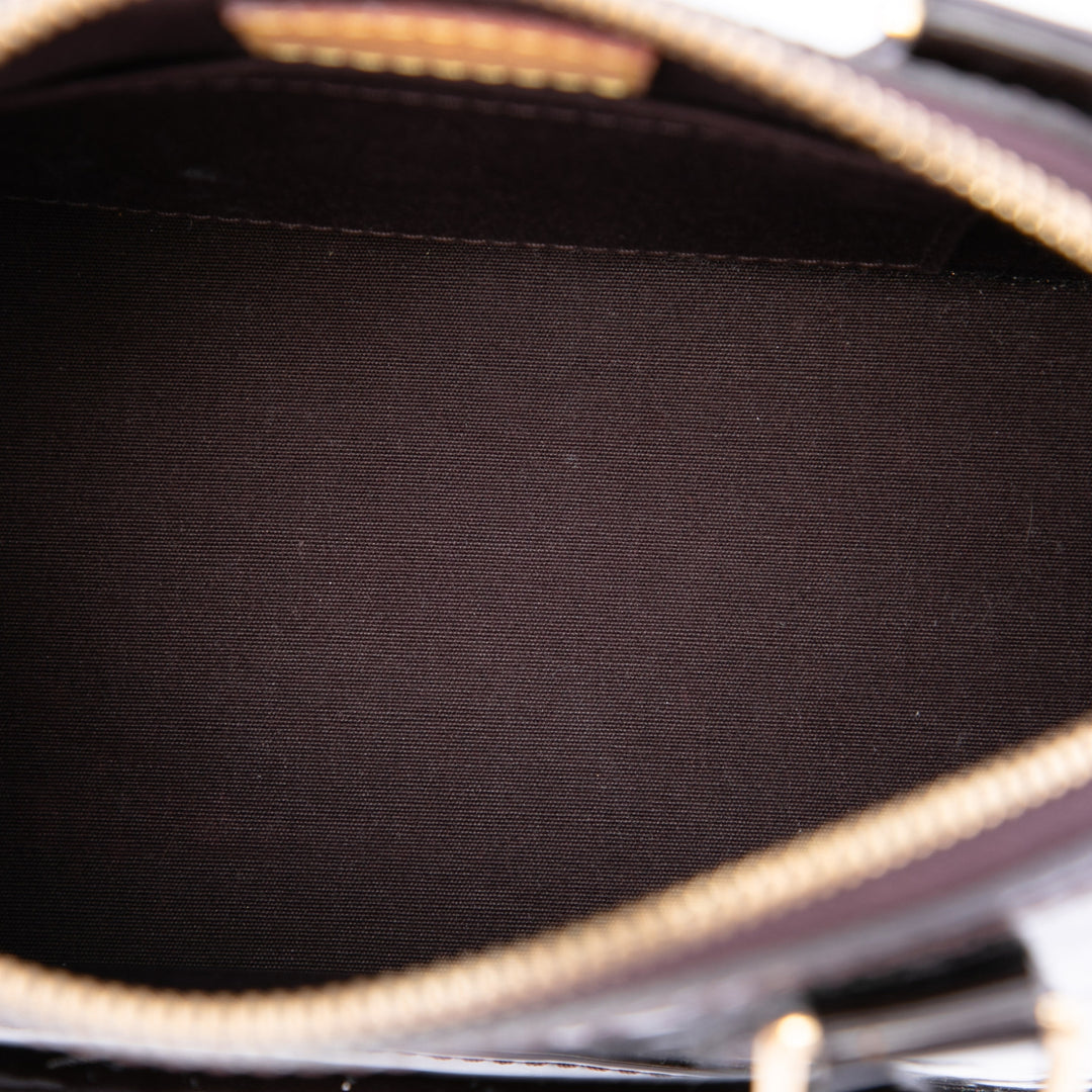 Louis Vuitton Alma BB Cuir verni Monogram Violet – vue 4 – GABY PARIS