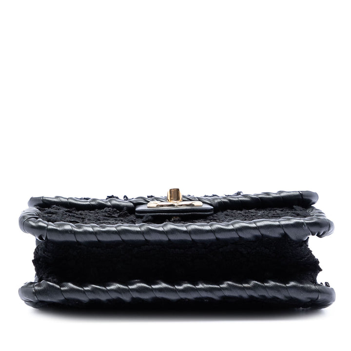 Chanel My Own Armature à rabat Mini Tweed