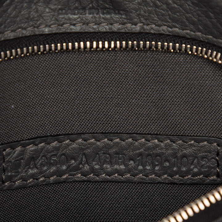 Fendi Grained Cuir Roma Selleria Zip Pochette