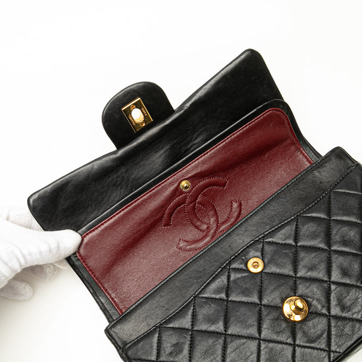 Chanel Small Classic Cuir d’agneau Double rabat Noir
