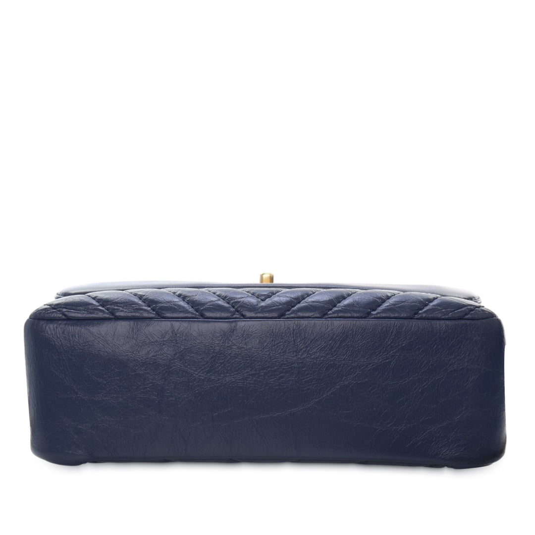 Chanel CC Chevron Aged Cuir de veau Top Handle Flap Bleu