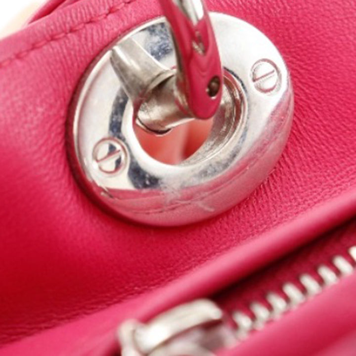 Dior Medium Cuir d’agneau Cannage Lady Dior