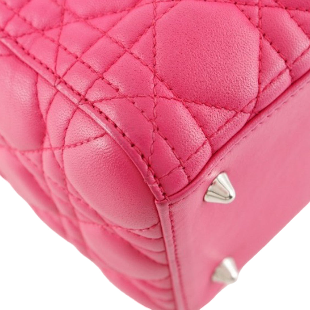Dior Medium Cuir d’agneau Cannage Lady Dior