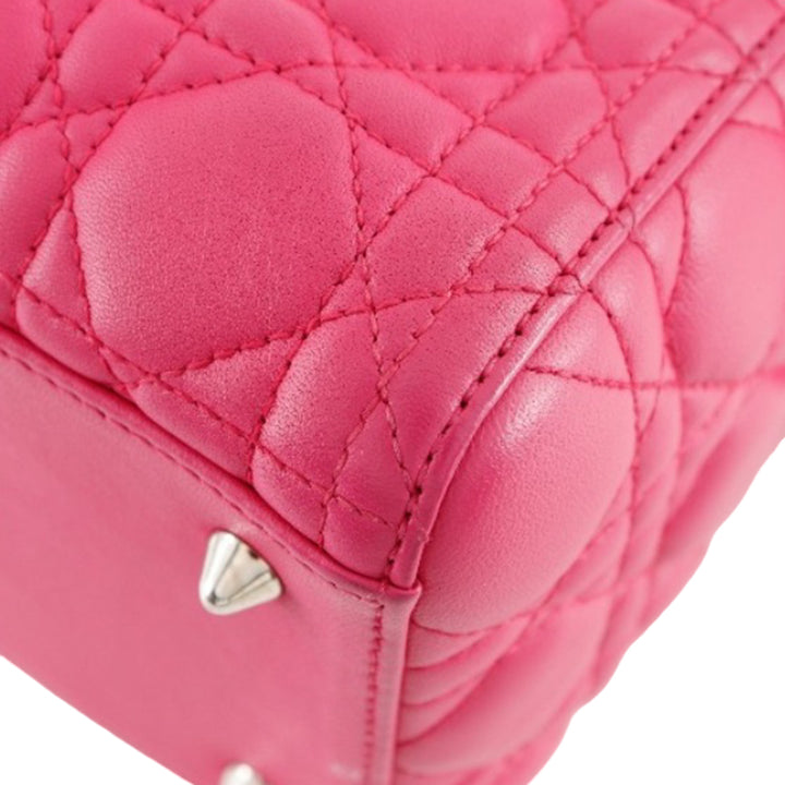 Dior Medium Cuir d’agneau Cannage Lady Dior