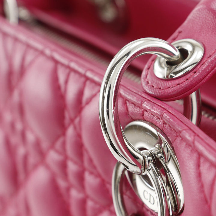 Dior Medium Cuir d’agneau Cannage Lady Dior