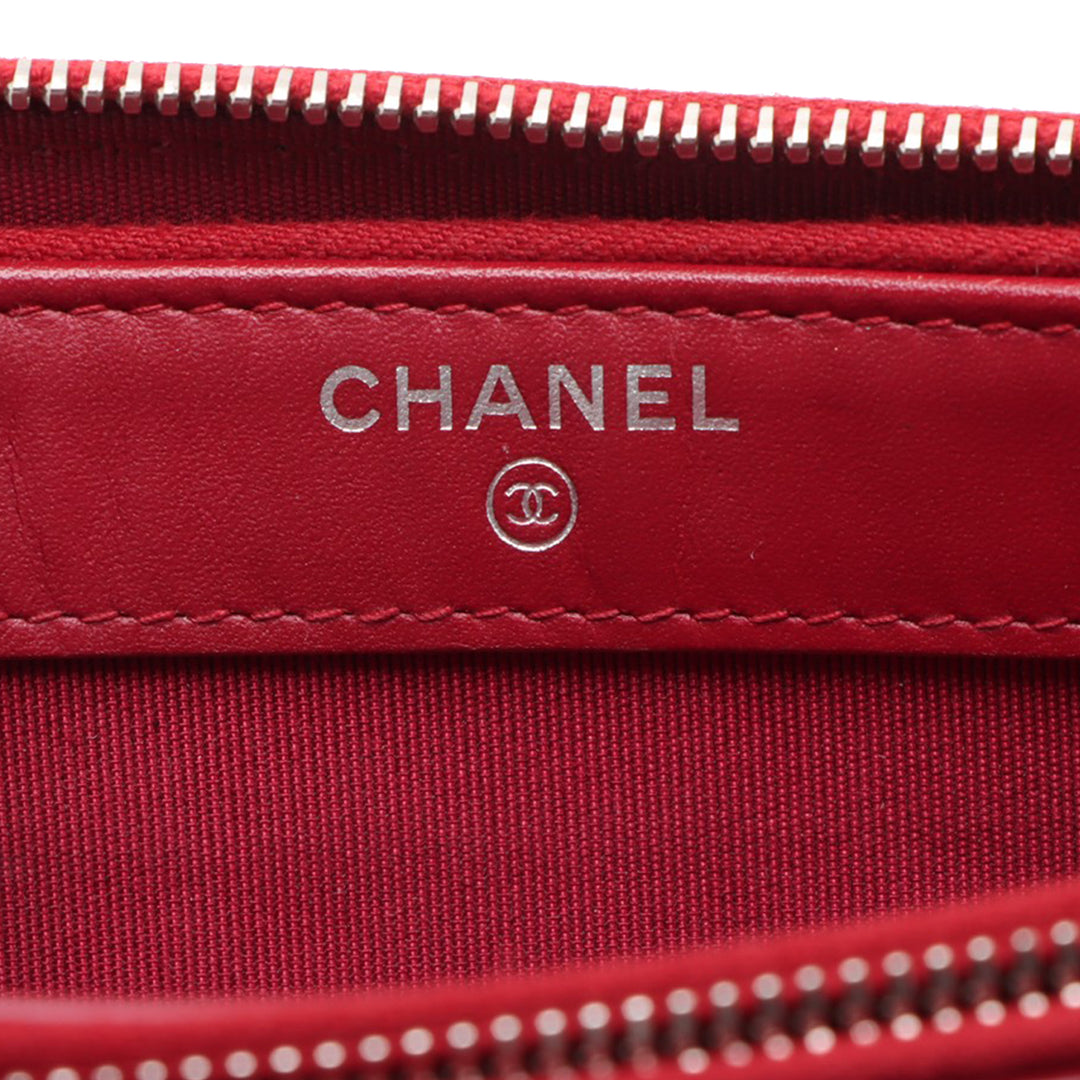 Chanel CC Matelassé Cuir verni Double Zip Pochette avec chaîne