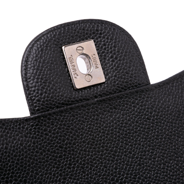 Chanel Jumbo Classic Caviar Double rabat Noir – GABY PARIS Authentique