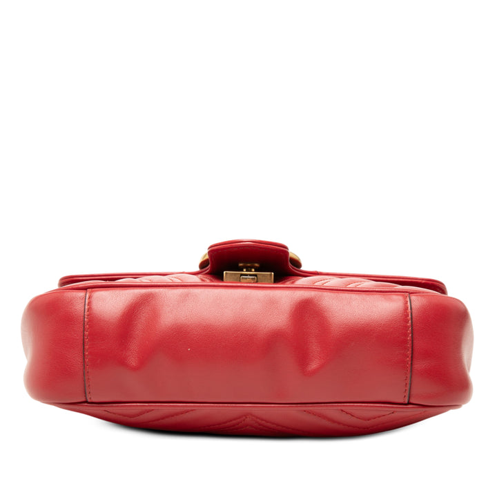 Gucci Small GG Marmont Matelasse Cuir de veau Sac bandoulière