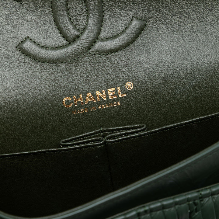 Chanel Medium Classic Chevron Cuir de veau Pleated Double rabat