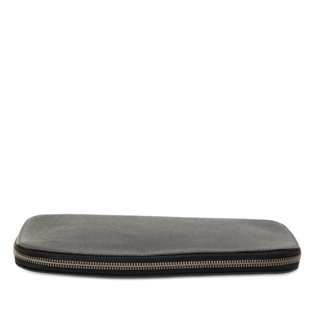 Louis Vuitton Taiga Atoll Organizer