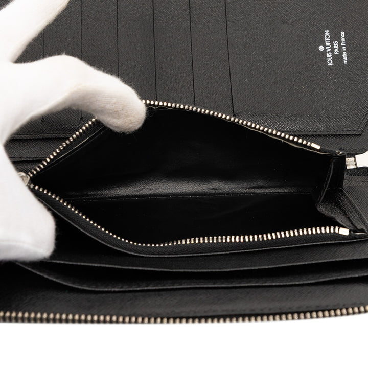 Louis Vuitton Taiga Atoll Organizer