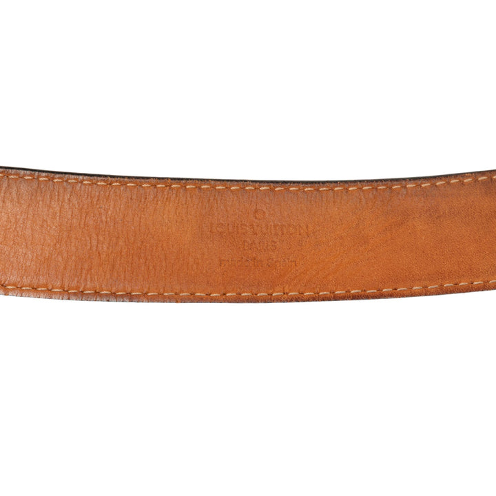 Louis Vuitton Ceinture LV Initiales Épi Noir – vue 8 – GABY PARIS