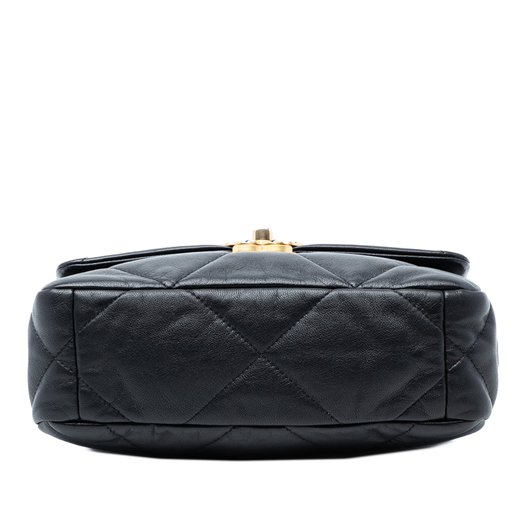 Chanel Medium Cuir d’agneau 19 à rabat