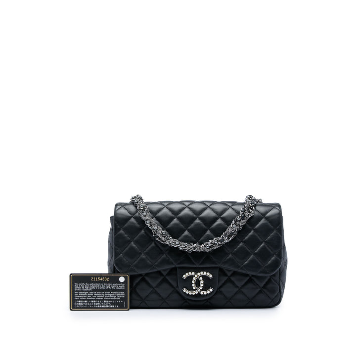 Chanel Matelassé Westminster Perle à rabat Moyen Cuir d'agneau