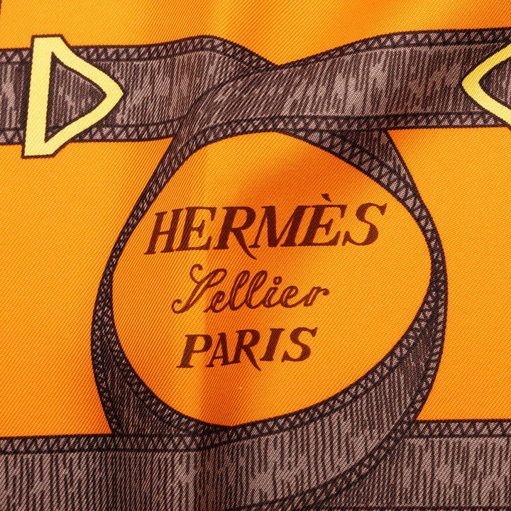 Hermès Eperon D Or Foulard 90 Marron – vue 3 – GABY PARIS