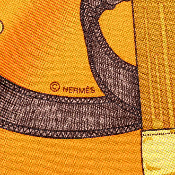Hermès Eperon D Or Foulard 90 Marron – vue 4 – GABY PARIS