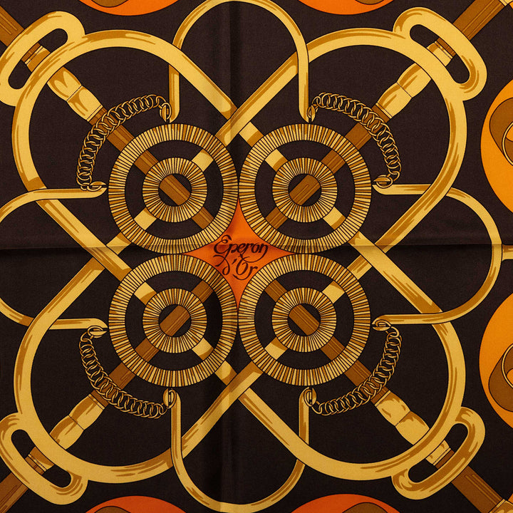 Hermès Eperon D Or Foulard 90 Marron – vue 6 – GABY PARIS