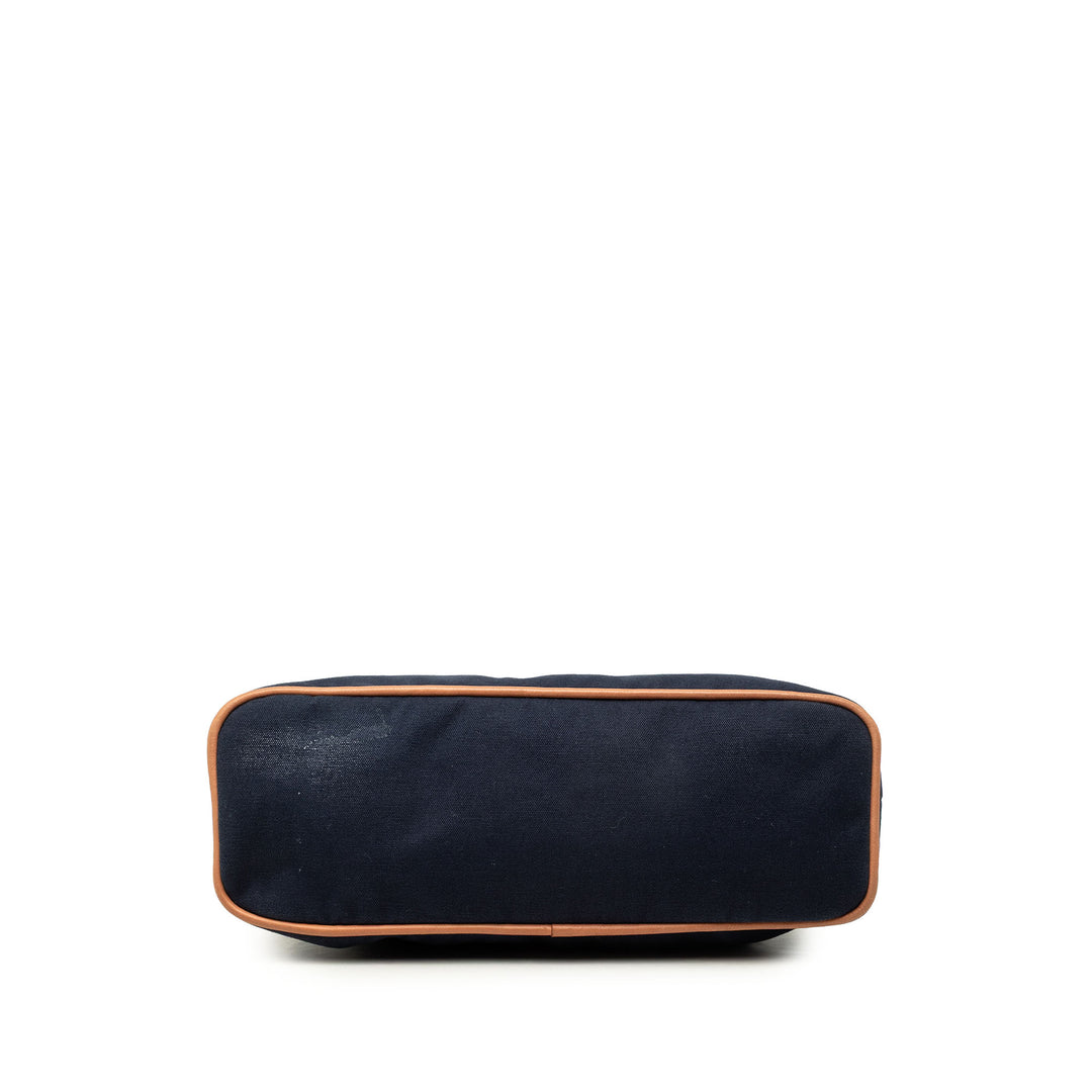 Hermès Pochette Bolide Trousse De Voyage GM Bleu – vue 3 – GABY PARIS