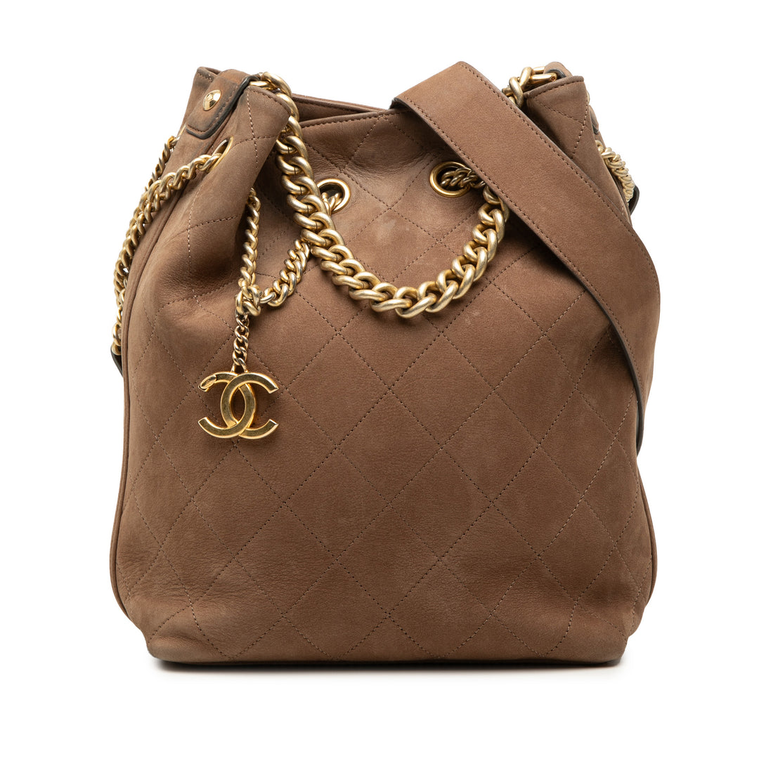 Chanel Small CC Matelassé Daim On My Shoulder Drawstring Bucket Sac