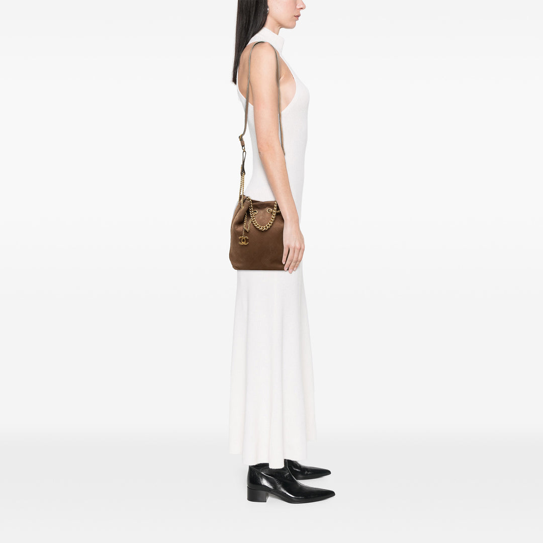 Chanel Small CC Matelassé Daim On My Shoulder Drawstring Bucket Sac