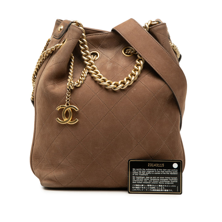 Chanel Small CC Matelassé Daim On My Shoulder Drawstring Bucket Sac