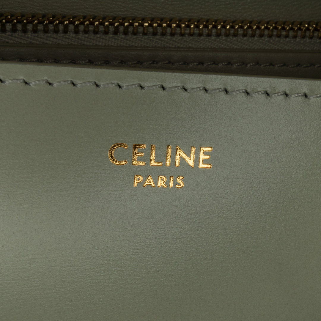 Medium Calfskin Classic Box Green - Gaby Paris