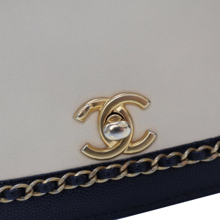 Lambskin and Caviar Lovely Chains Flap Brown - Gaby Paris