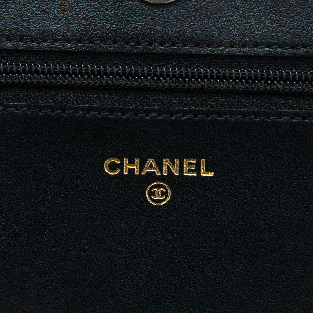 Chanel Matelassé Boy Wallet on Chain Cuir caviar