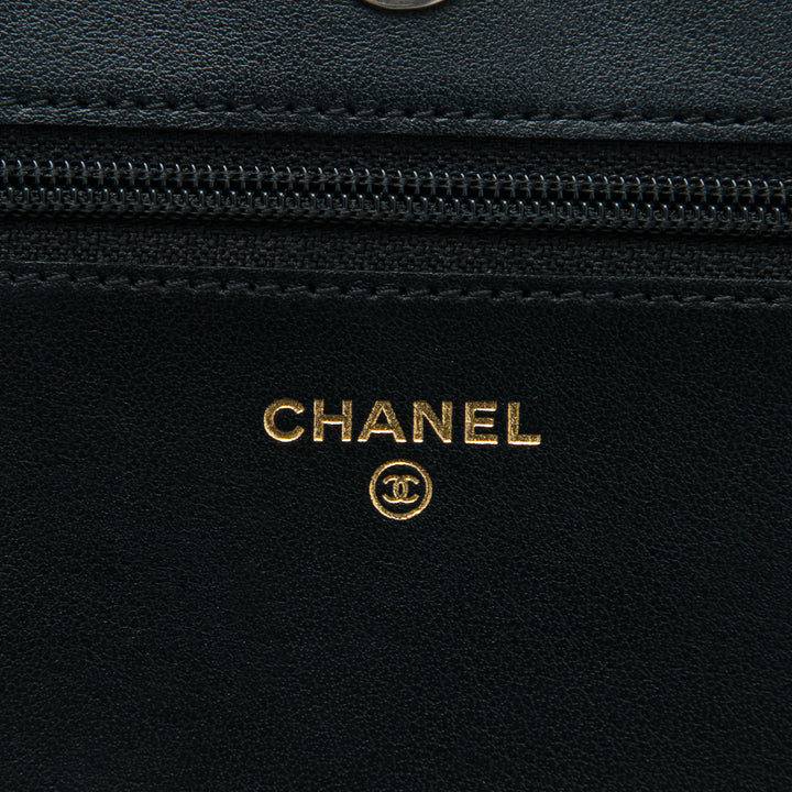 Chanel Matelassé Boy Wallet on Chain Cuir caviar