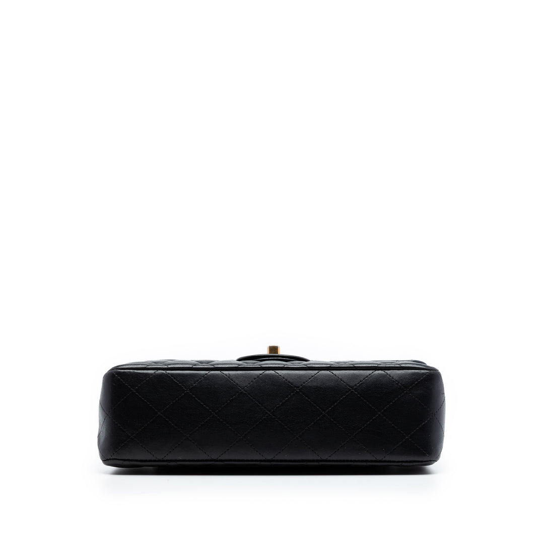 Chanel Small Classic Cuir d’agneau Double rabat