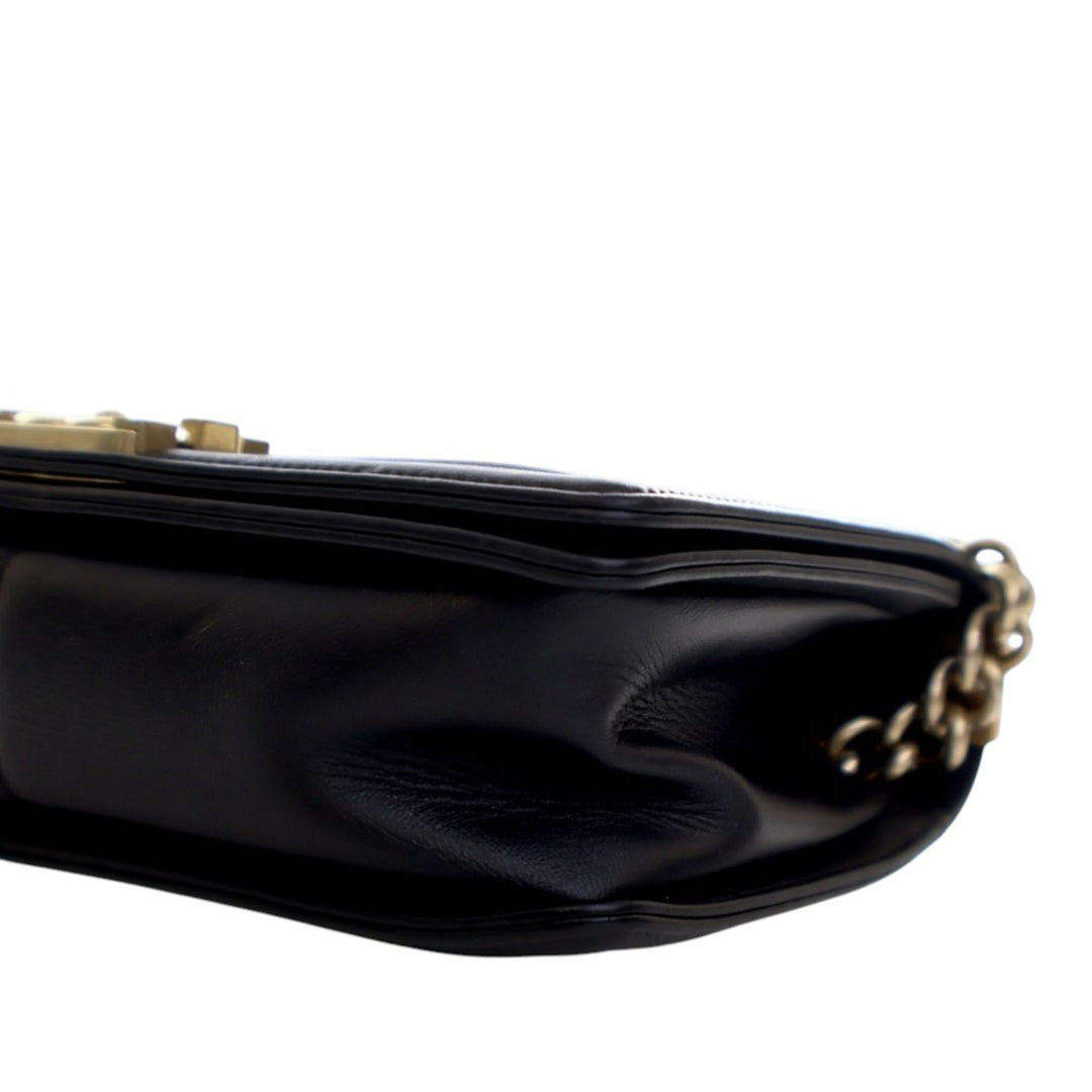 Chanel Old Medium Matelassé Cuir d’agneau Boy à rabat