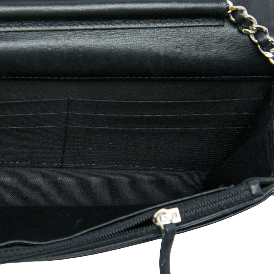 Chanel Matelassé Mademoiselle Wallet on Chain de mouton Noir – vue 4 – GABY PARIS