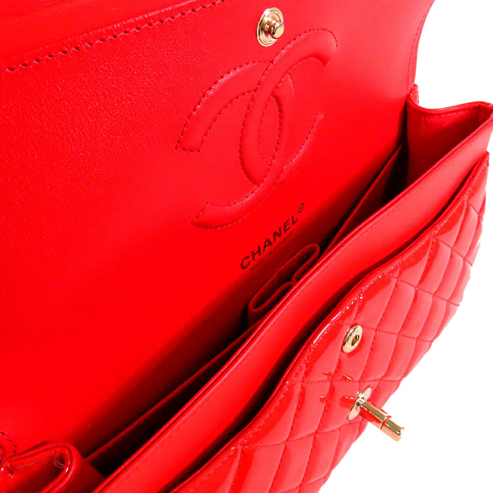 Chanel Medium Classic Cuir verni Double rabat