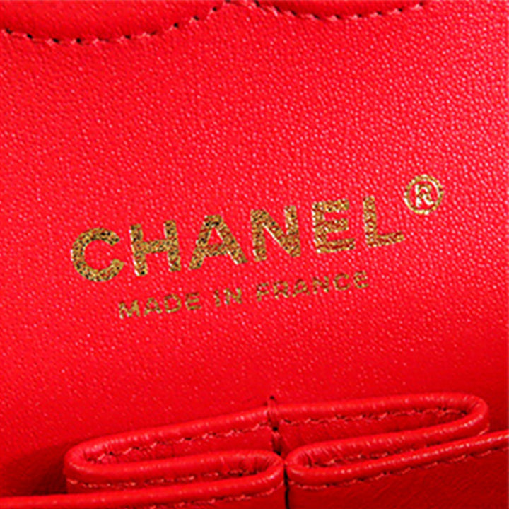 Chanel Medium Classic Cuir verni Double rabat